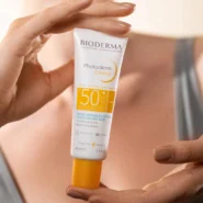 ضد آفتاب بی رنگ پوست خشک و حساس بایودرما Bioderma Photoderm Creme Spf 50 Sensitive Dry Skin